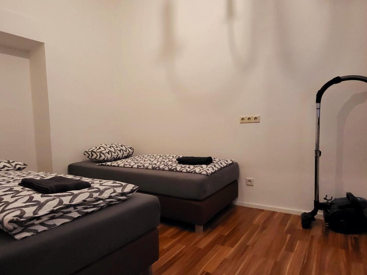 Apartment Schweglerstrasse - Near Stadthalle เวียนนา ภายนอก รูปภาพ