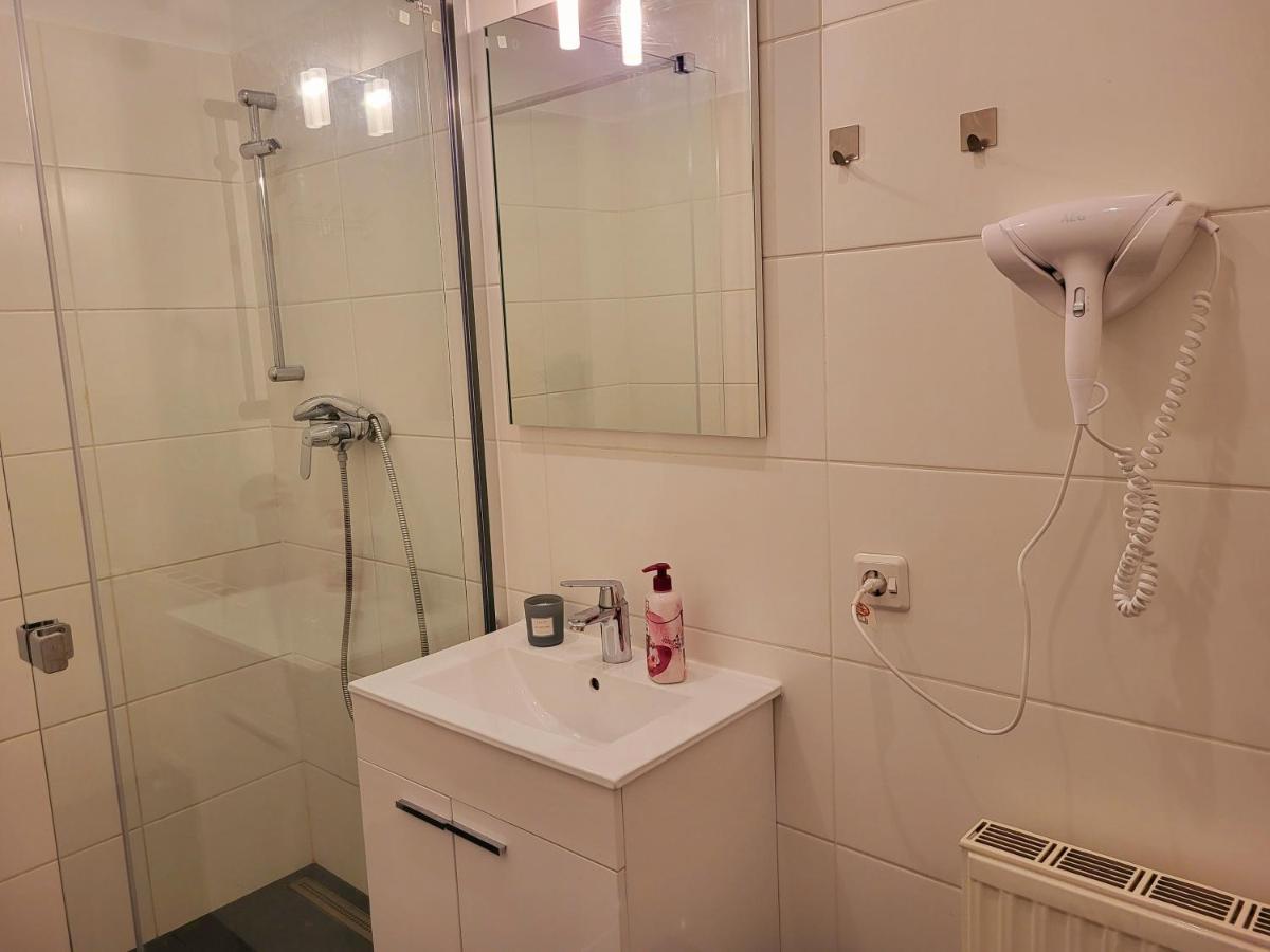 Apartment Schweglerstrasse - Near Stadthalle เวียนนา ภายนอก รูปภาพ